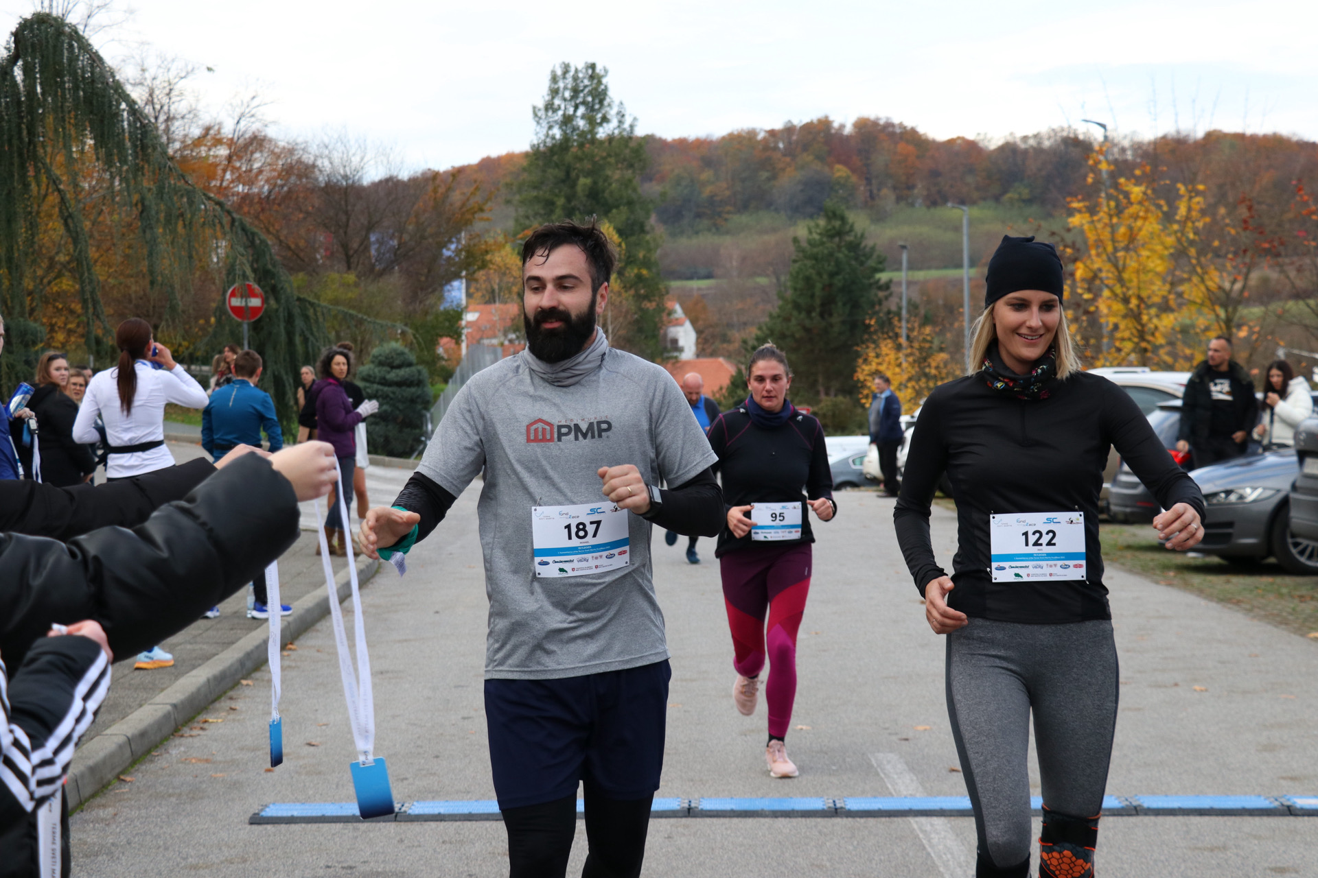 FOTO Trkači su u humanitarnom duhu trčali za udomljenu djecu u Svetom Martinu na Muri