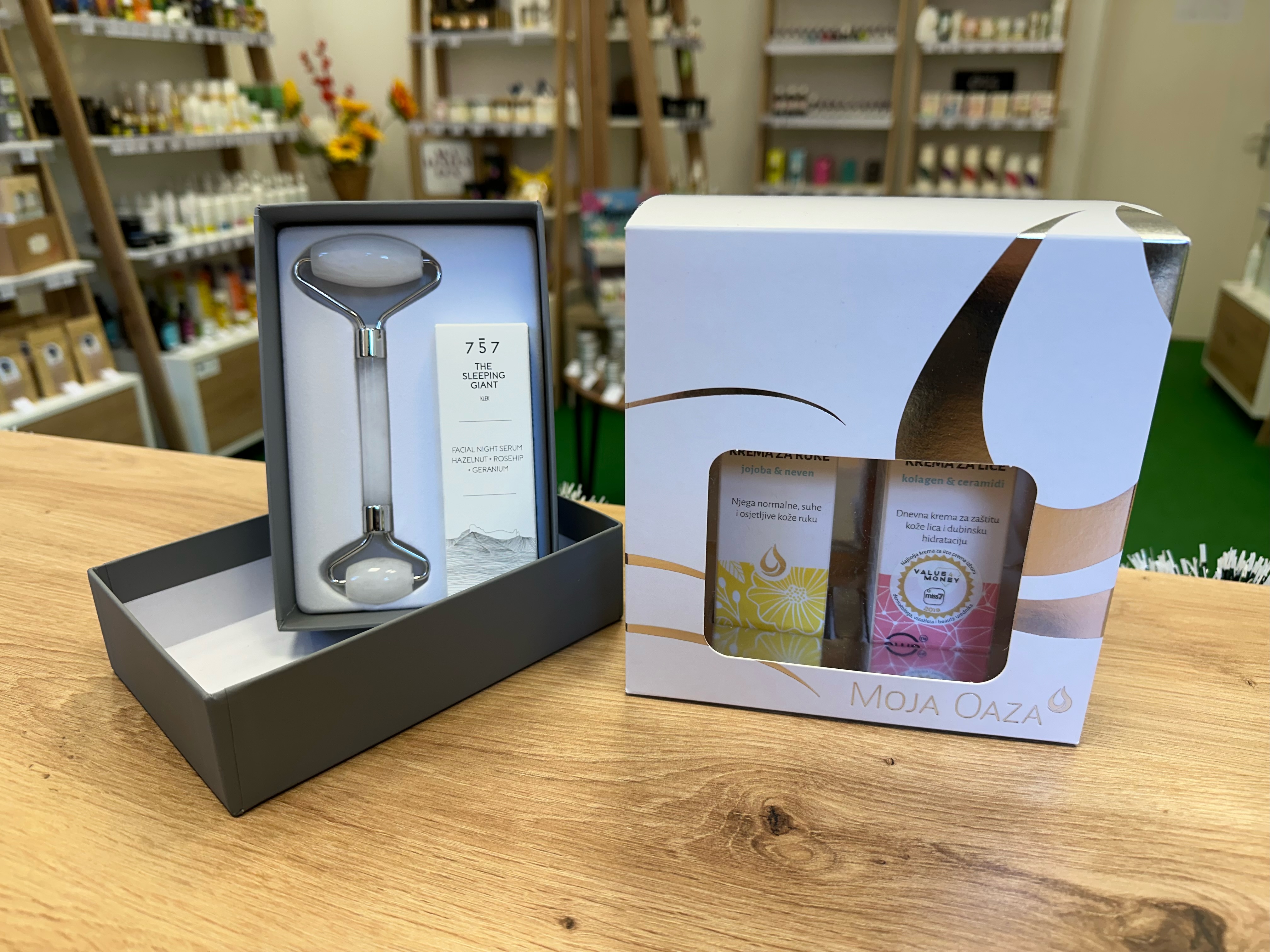 crosmetica božić 2023 pokloni