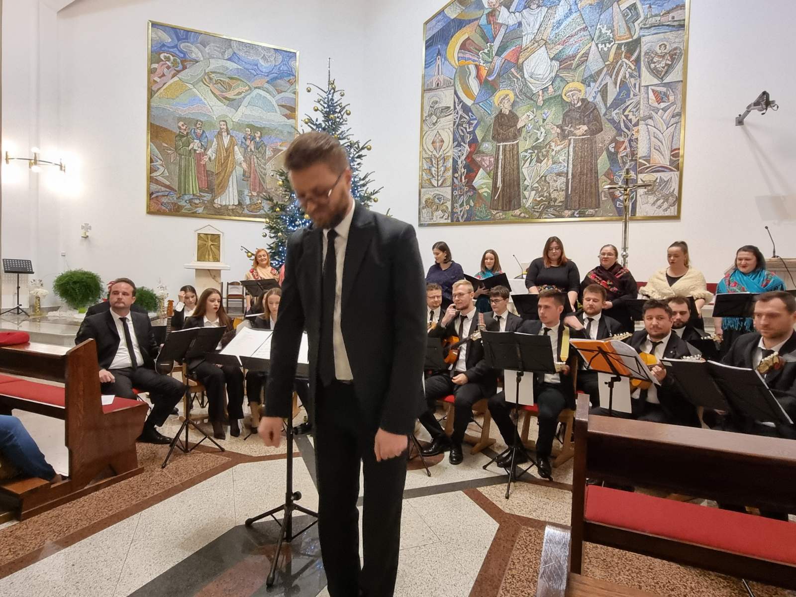 VIDEO Blagdanska atmosfera u Čakovcu na koncertu ‘Božićem kroz Hrvatsku’