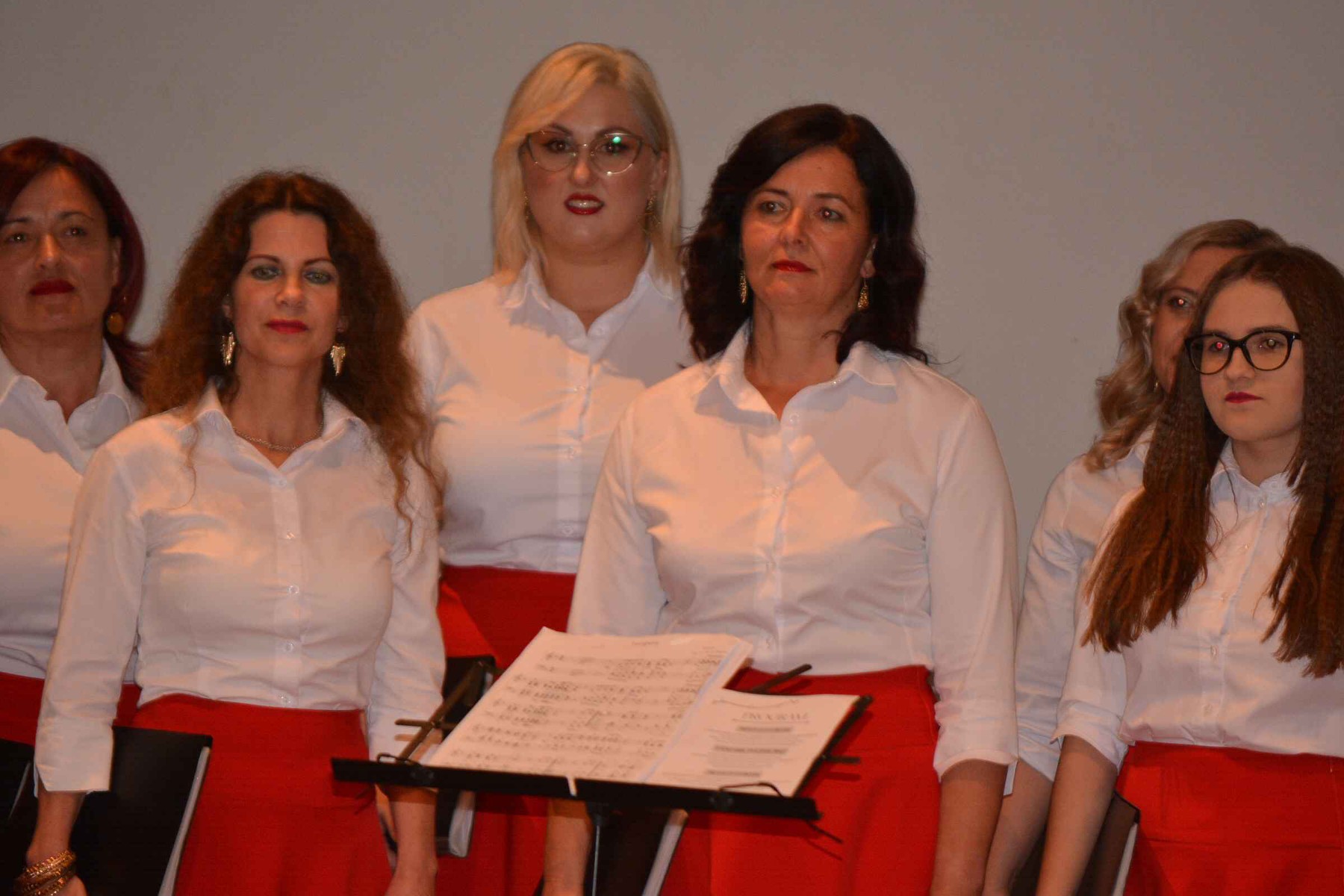 PREDIVNA SUBOTNJA VEČER Koncert Ansambla Pučpuljike