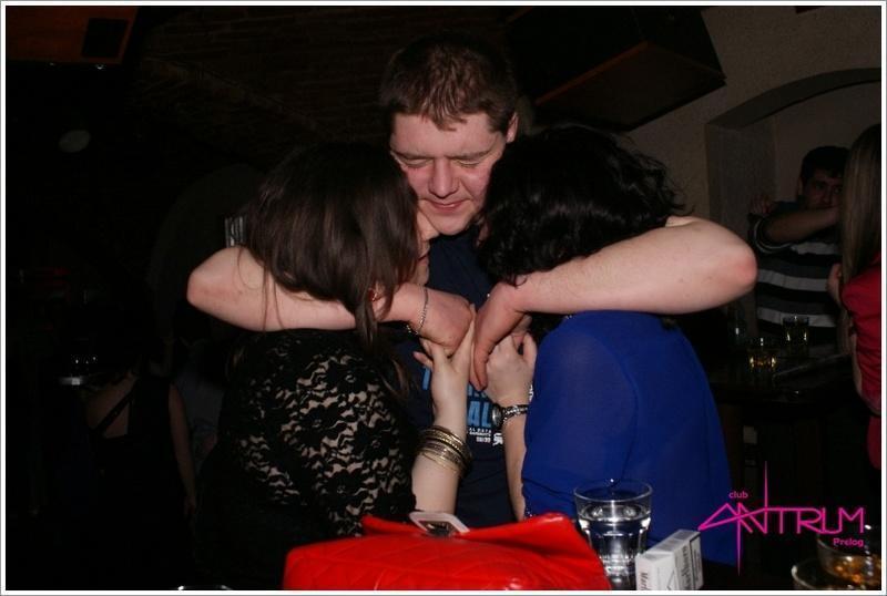 slika0070 Antrum (Petak i subota, 22. i 23.3.2013 – Mladen Burnać i Queens party) slika0070 Antrum (Petak i subota, 22. i 23.3.2013 – Mladen Burnać i Queens party)