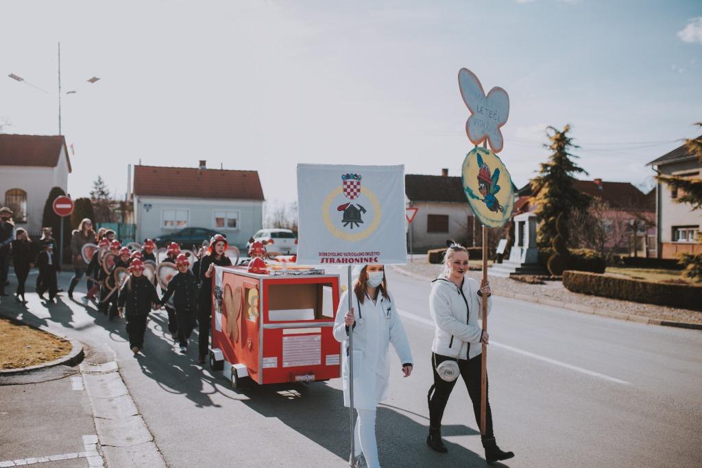 maskarestrah25278051