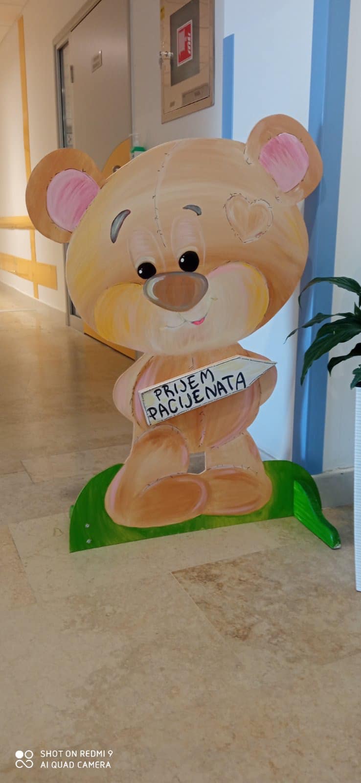 Drvene figure na Odjelu pedijatrije