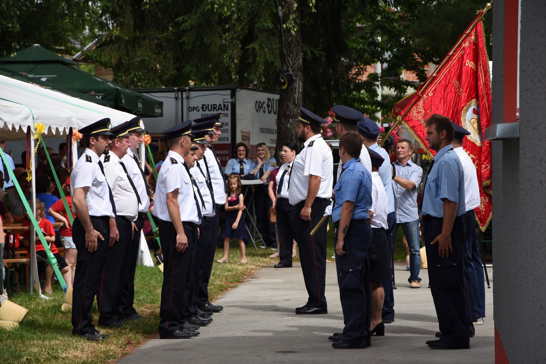 Svečana proslava: Stoti rođendan DVD-a Črečan