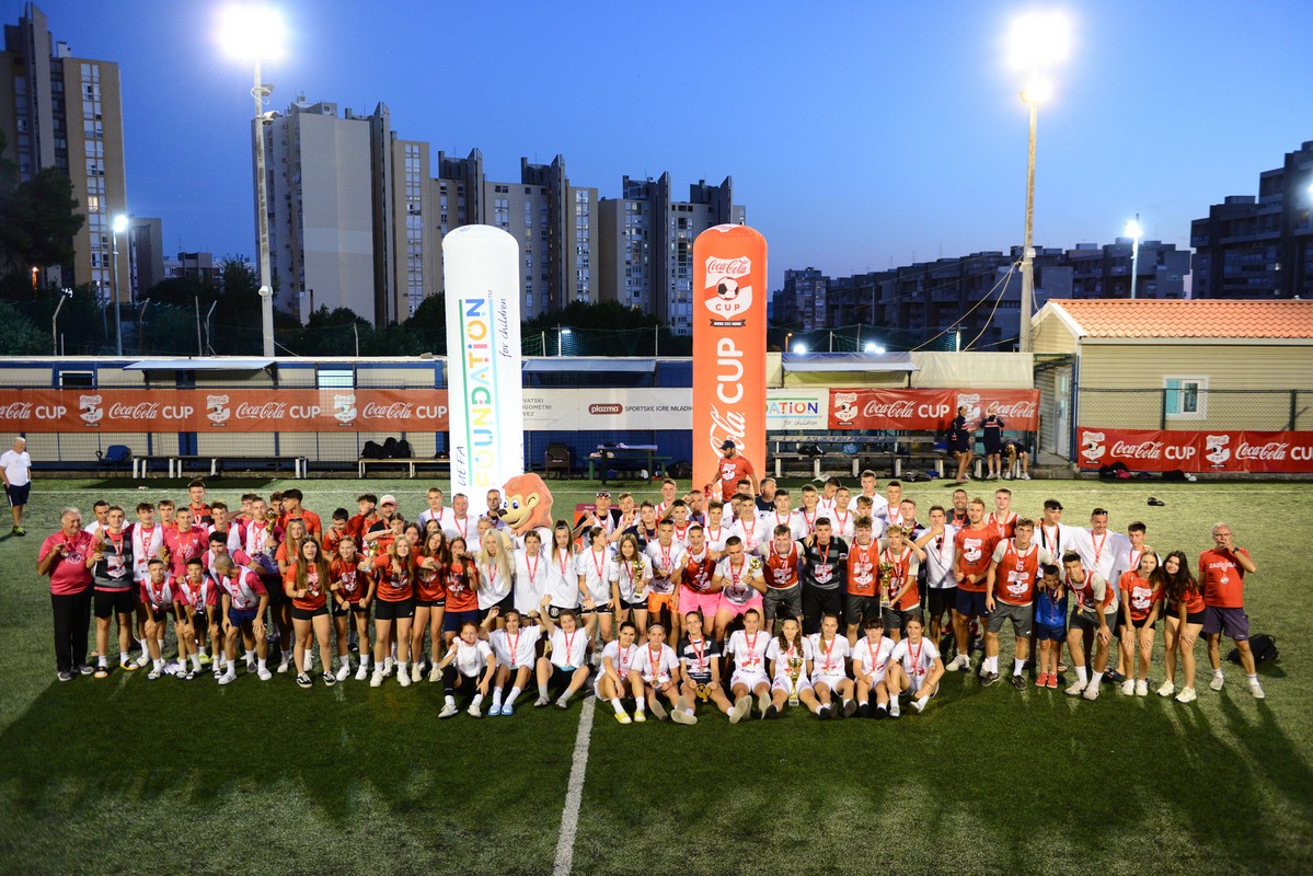 UREĐIVANJE VIJESTI: COCA COLA CUP Ekipa Kiklopi iz Preloga srebrna na Državnoj završnici
