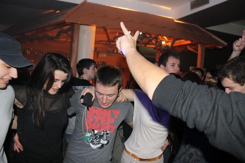 slika0058 Insomnia (Petak i subota, 22. i 23.2.2013 – Gloria Band)