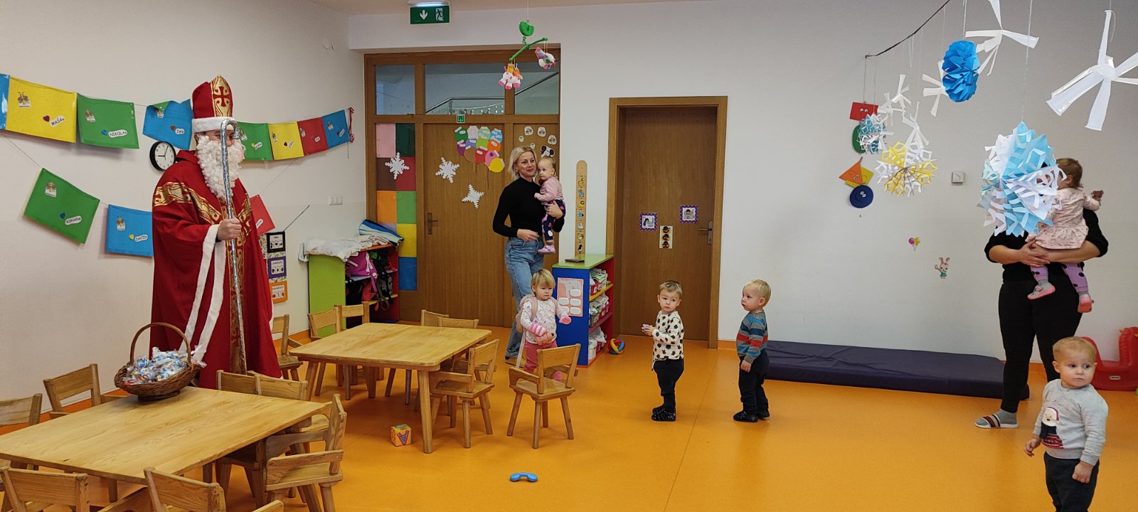 MURSKO SREDIŠĆE Sveti Nikola razveselio vrtićku djecu