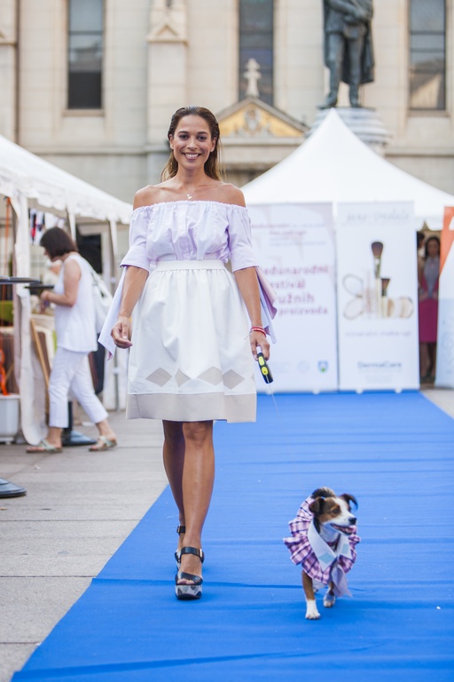 fotografija1revijazagrebmvnhn34