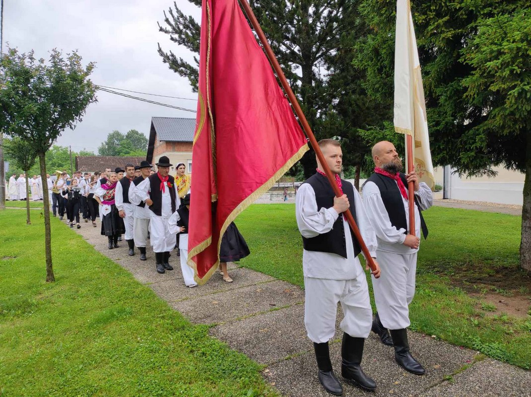 Mlada misa u Kotoribi