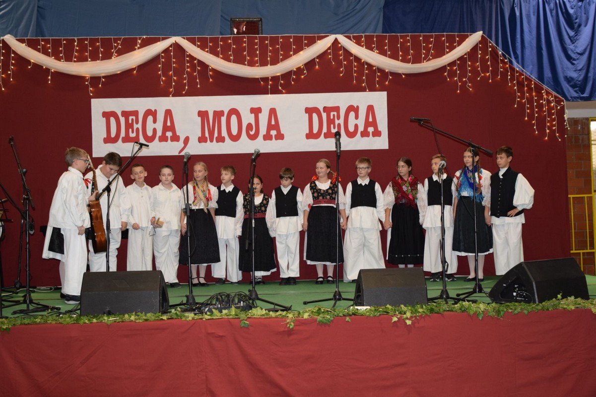 susret malih čuvara međimurske popevke dobravske Tete Lize2023 susret malih čuvara međimurske popevke dobravske Tete Lize2023