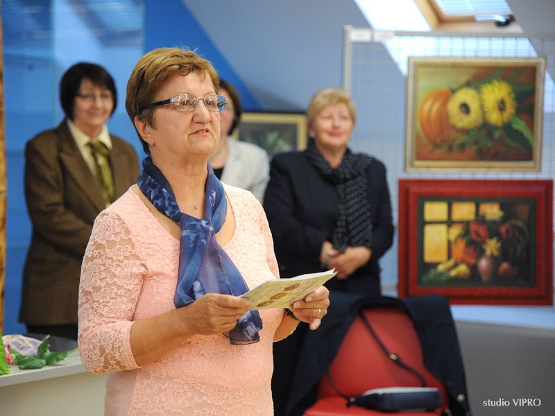 351715278dsc6845832021