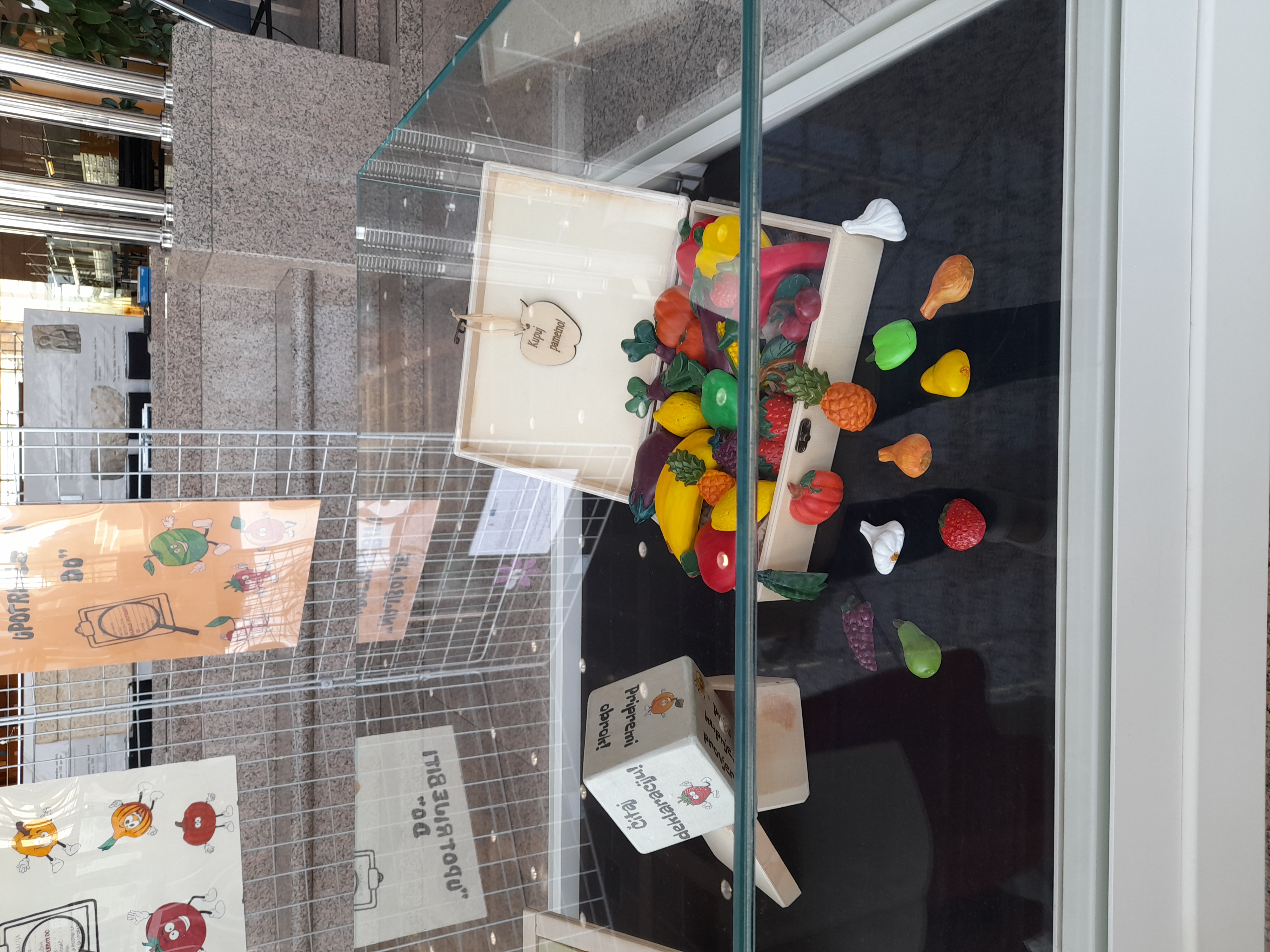 FOTO ETŠ osvojila najviše bodova u jednoj od sedam sekcija na izložbi ‘Otpad od hrane u kućanstvu’