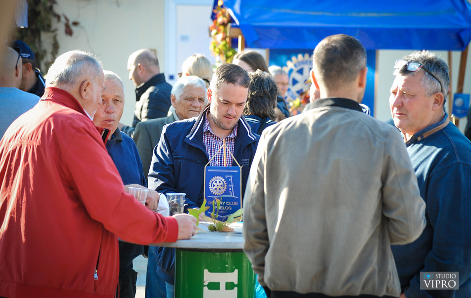 Rotarijanska Kestenijada u Prelogu: Mnoge je privukao miris svježe pečenih kestena