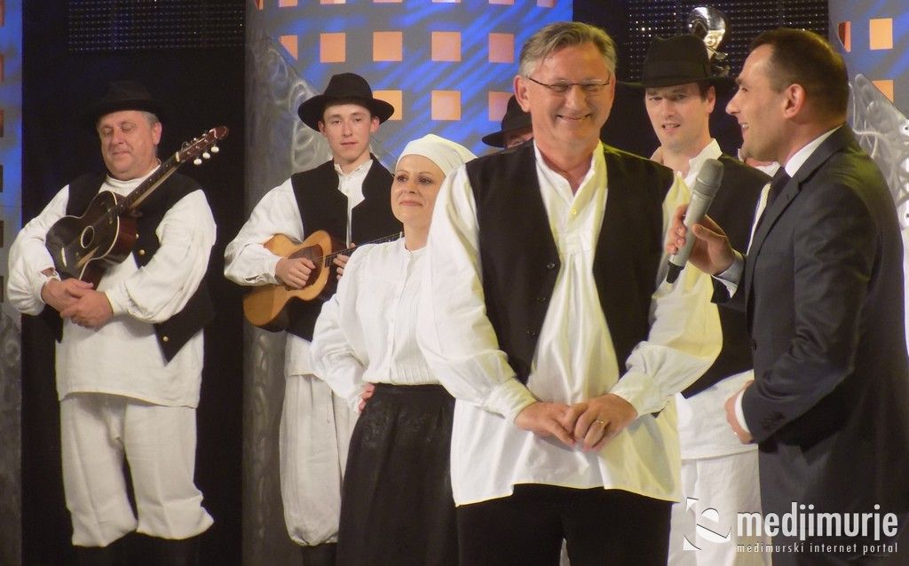 lijepomnasom0012313722