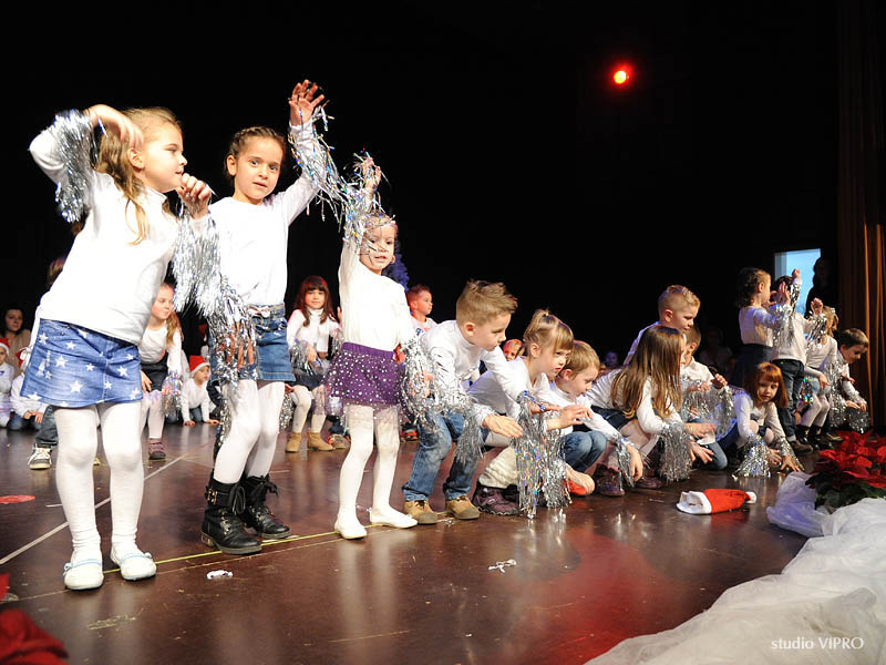 326713907dsc9233945194