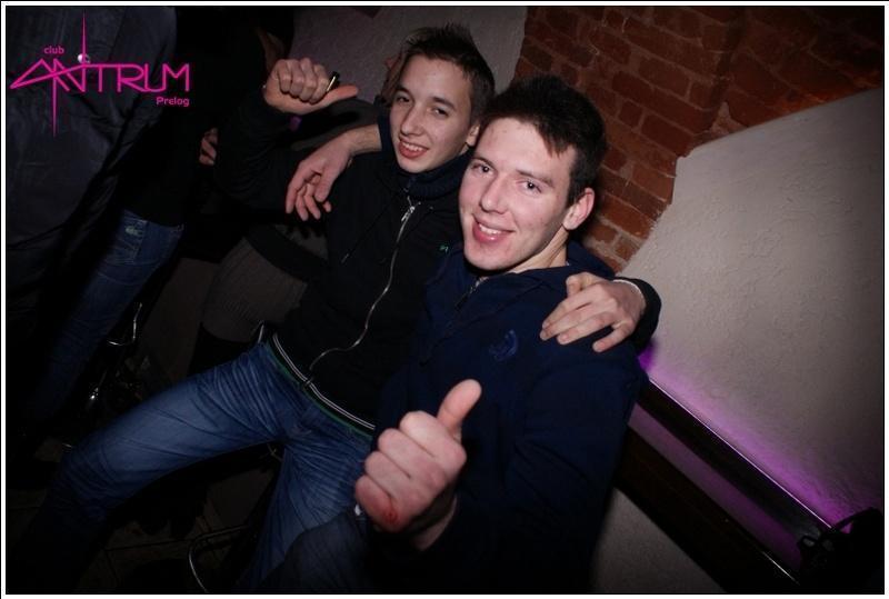 slika0044 Antrum (Subota, 5.1.2013.) slika0044 Antrum (Subota, 5.1.2013.)