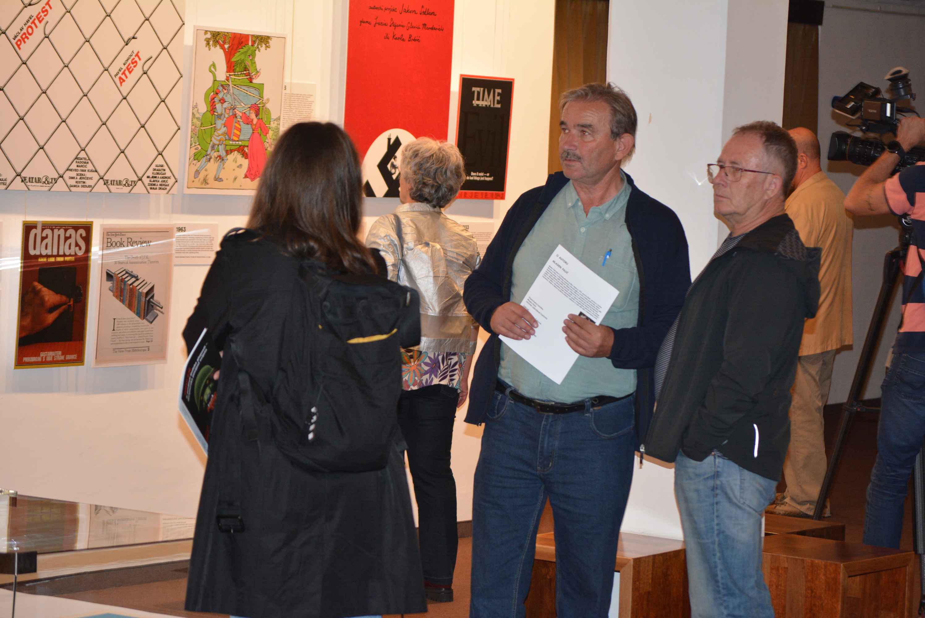 CZK ČAKOVEC Pogledajte kako je bilo na otvorenju očaravajuće izložbe poznatog grafičkog dizajnera Mirka Ilića