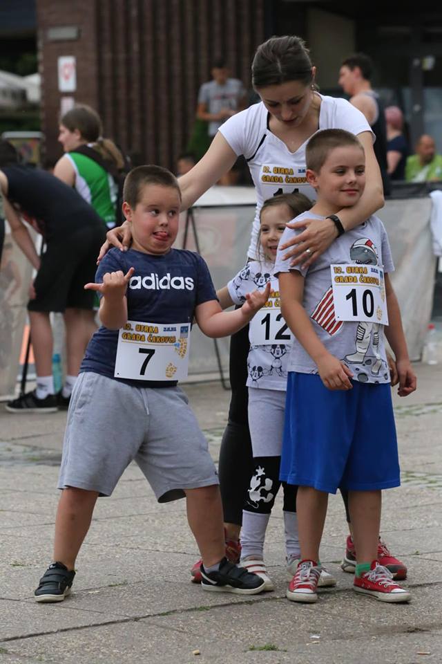 3352100010215114569234572569113