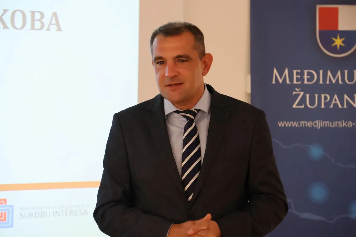 Matija Posavec Matija Posavec