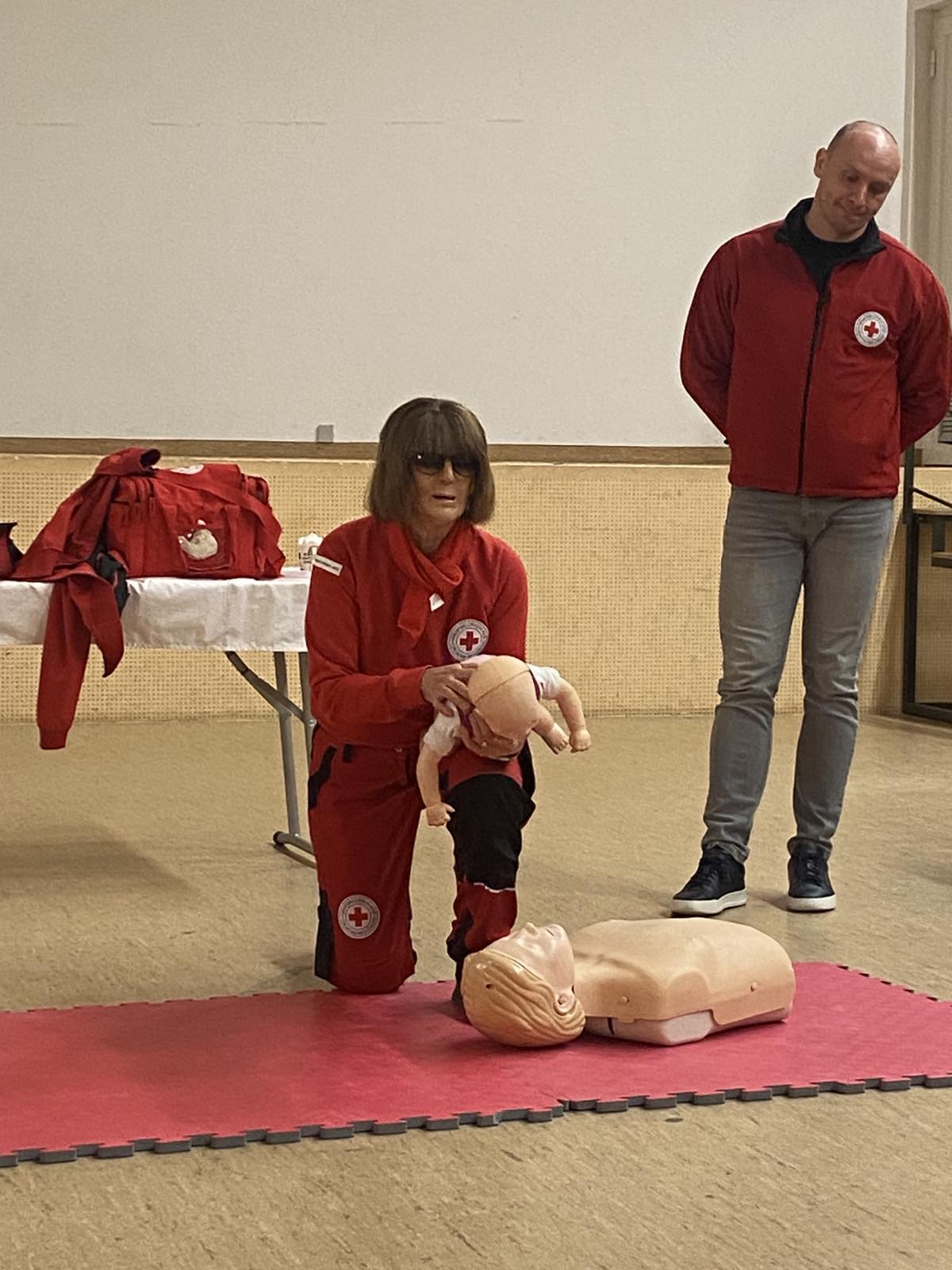 edukacija prva pomoć (1) edukacija prva pomoć (1)