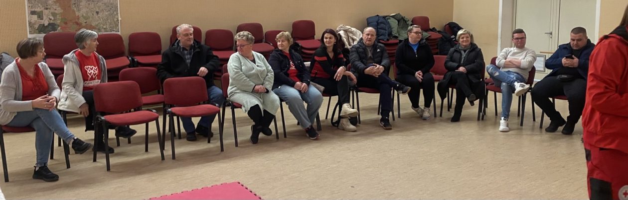 edukacija prva pomoć (10) edukacija prva pomoć (10)