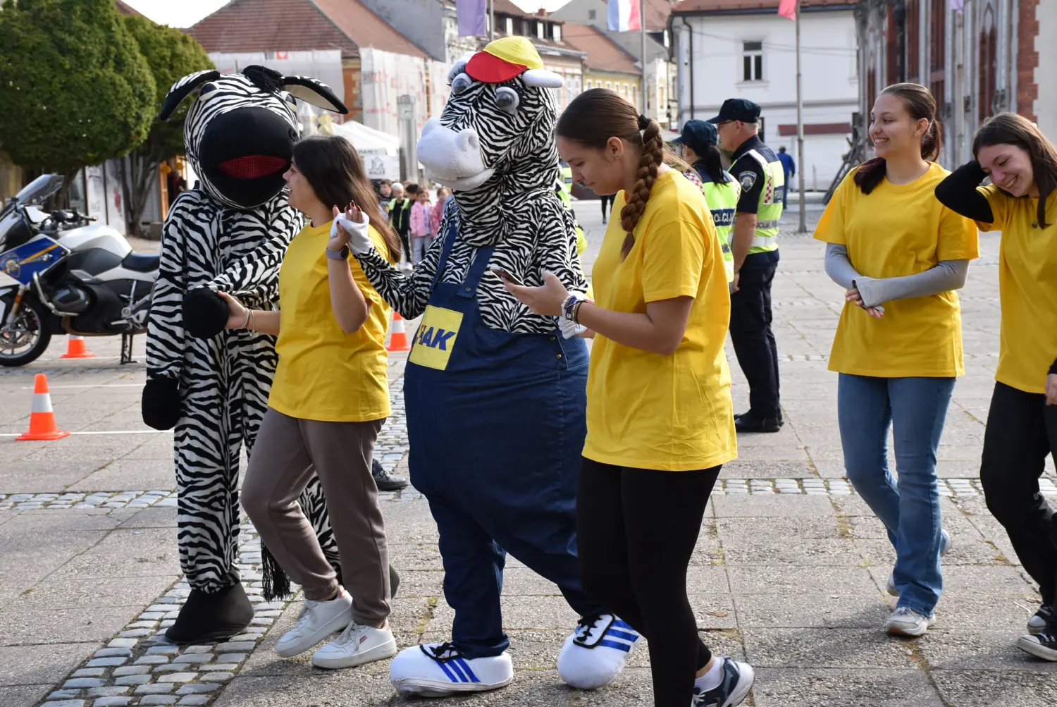 edukacija prvašića,sigurnost u prometu (13) edukacija prvašića,sigurnost u prometu (13)