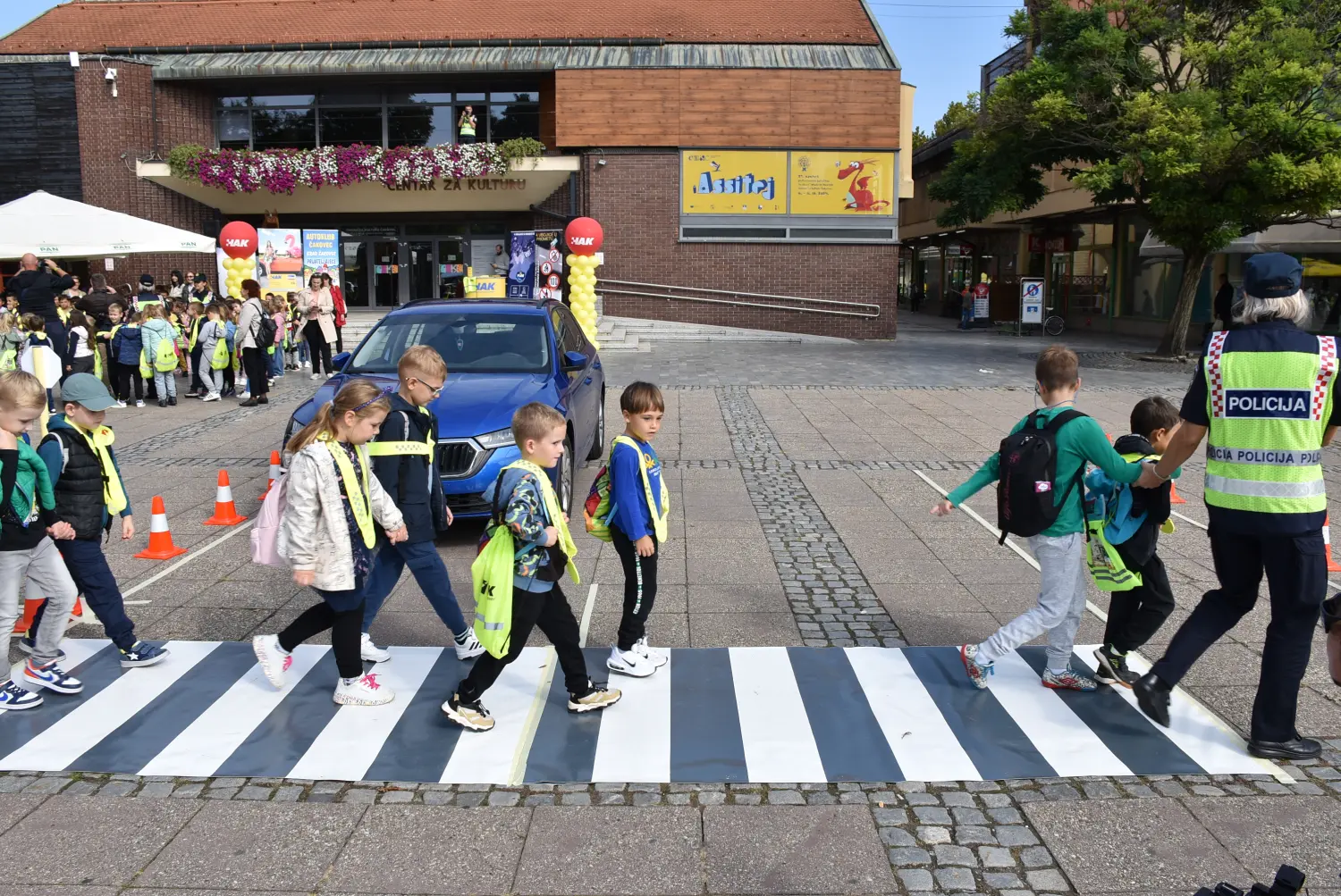 edukacija prvašića,sigurnost u prometu (44) edukacija prvašića,sigurnost u prometu (44)