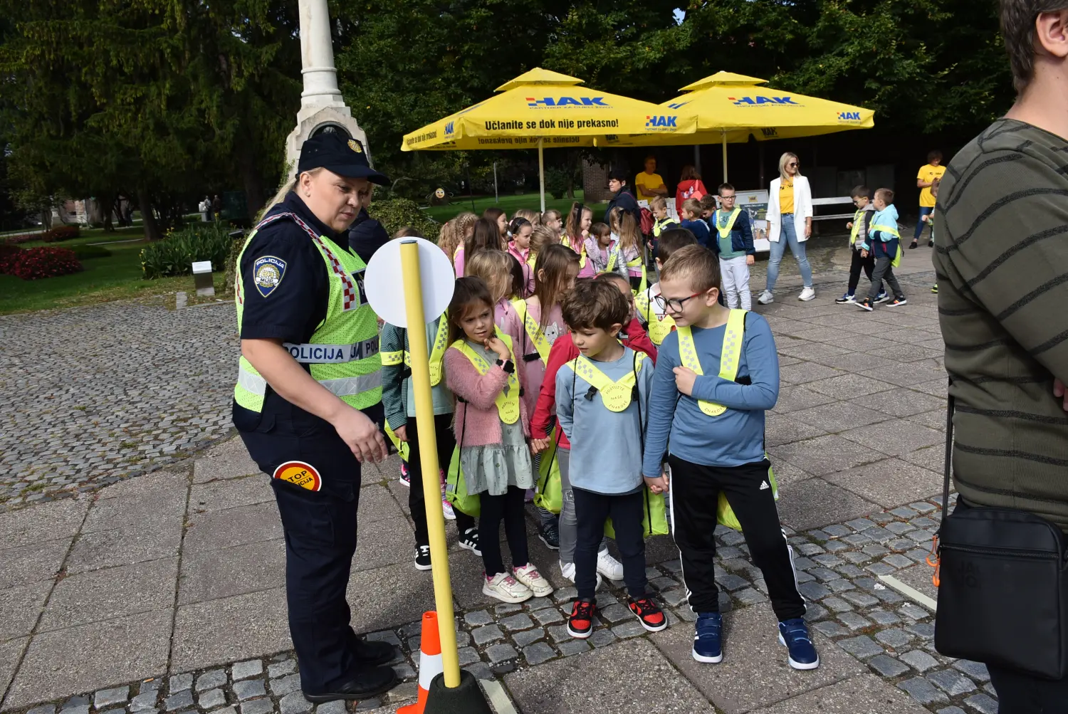edukacija prvašića,sigurnost u prometu (46) edukacija prvašića,sigurnost u prometu (46)