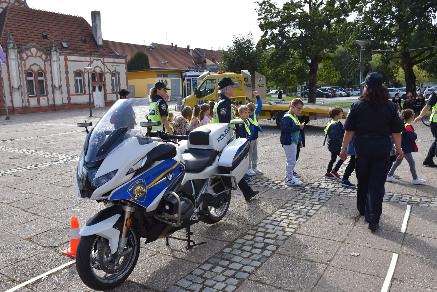 edukacija prvašića,sigurnost u prometu (65) edukacija prvašića,sigurnost u prometu (65)