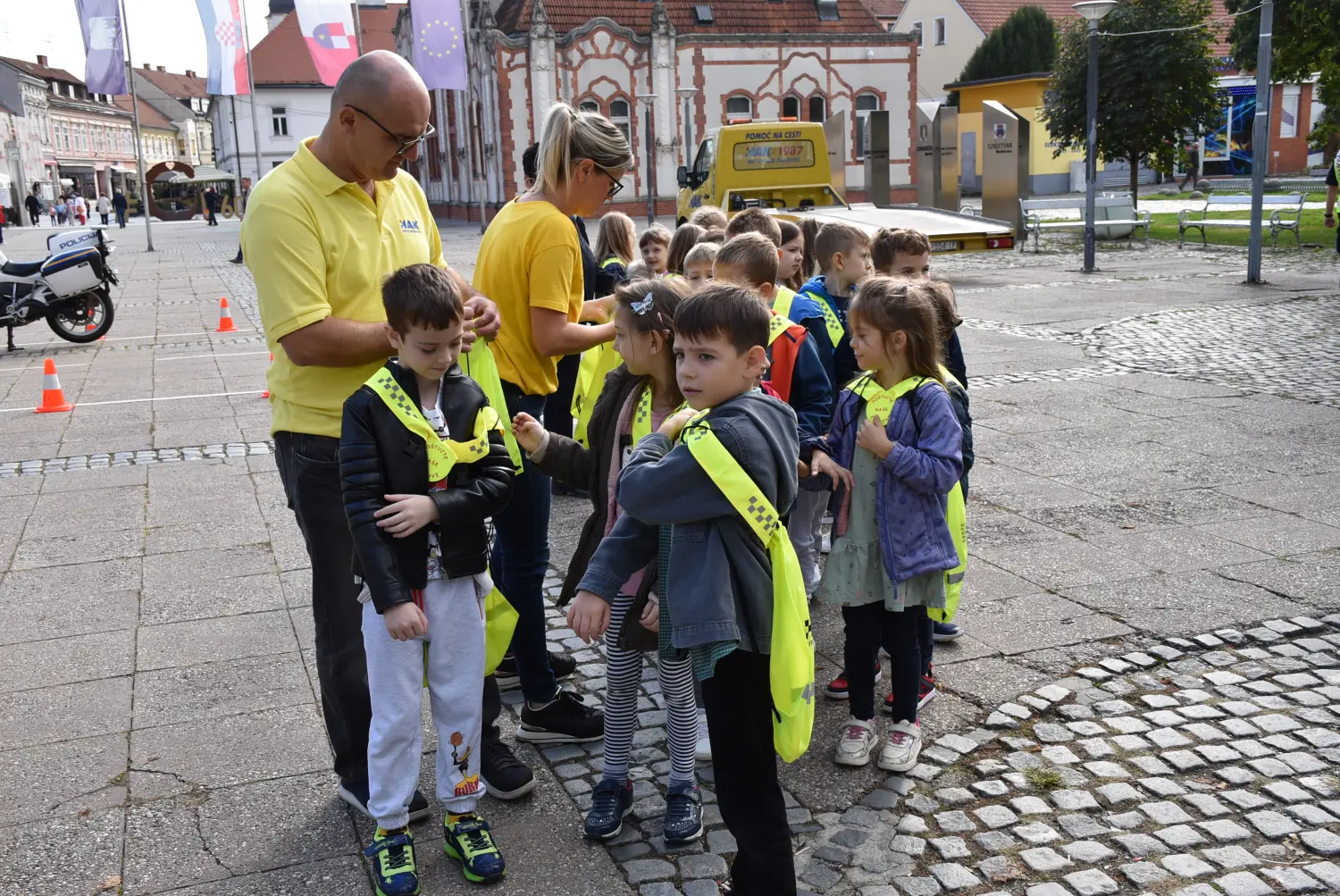 edukacija prvašića,sigurnost u prometu (8) edukacija prvašića,sigurnost u prometu (8)