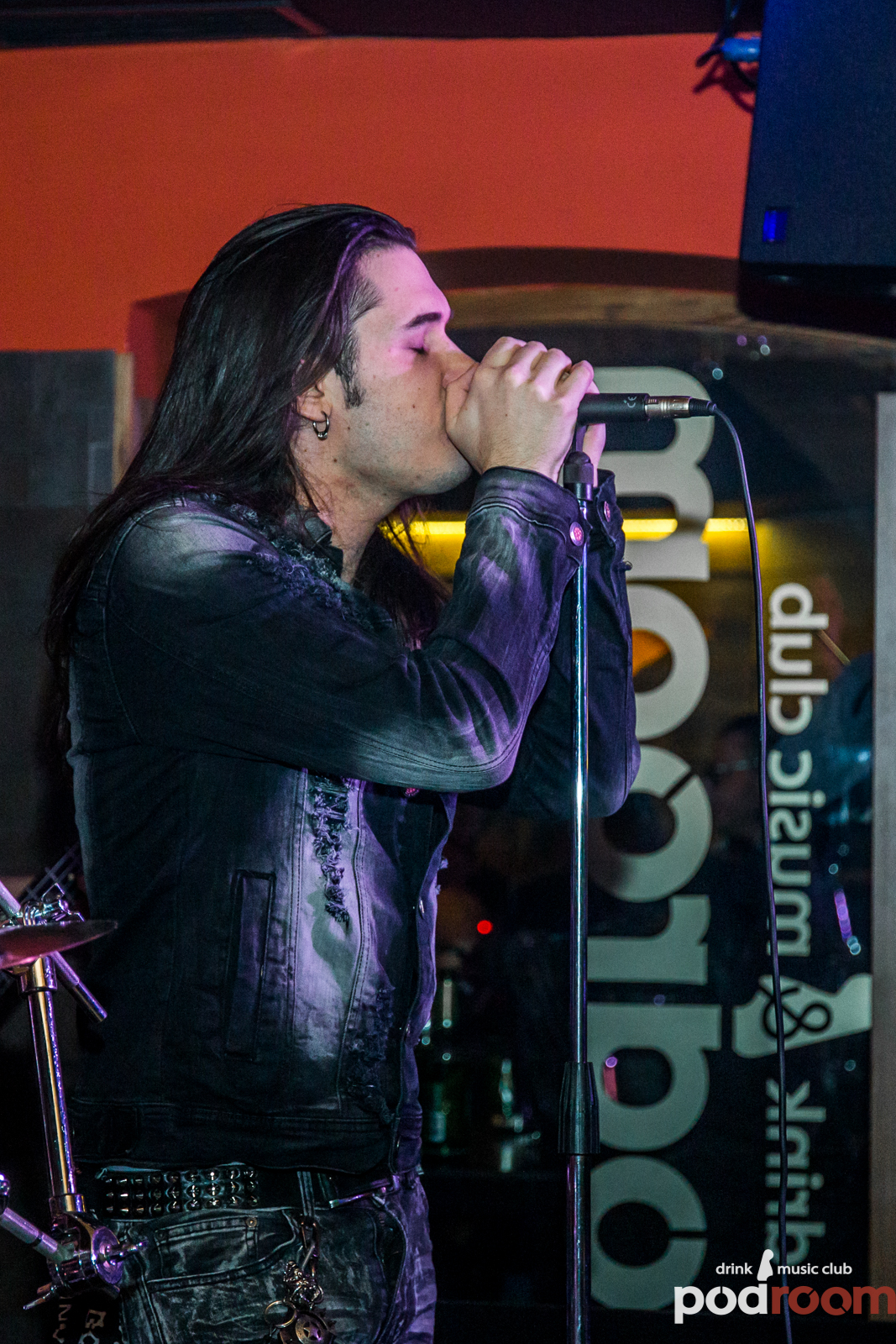 Crno Perje u Podroomu