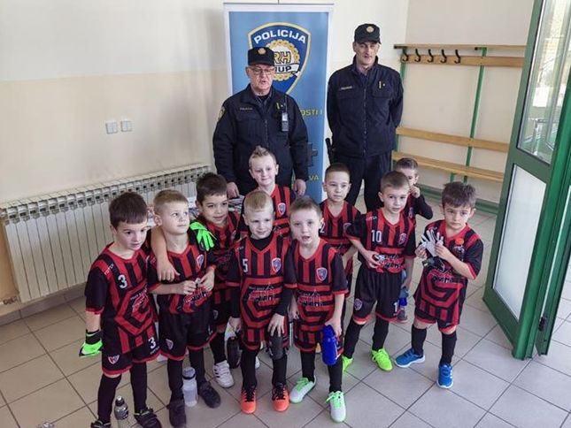 Preventivne aktivnosti preloških policajaca