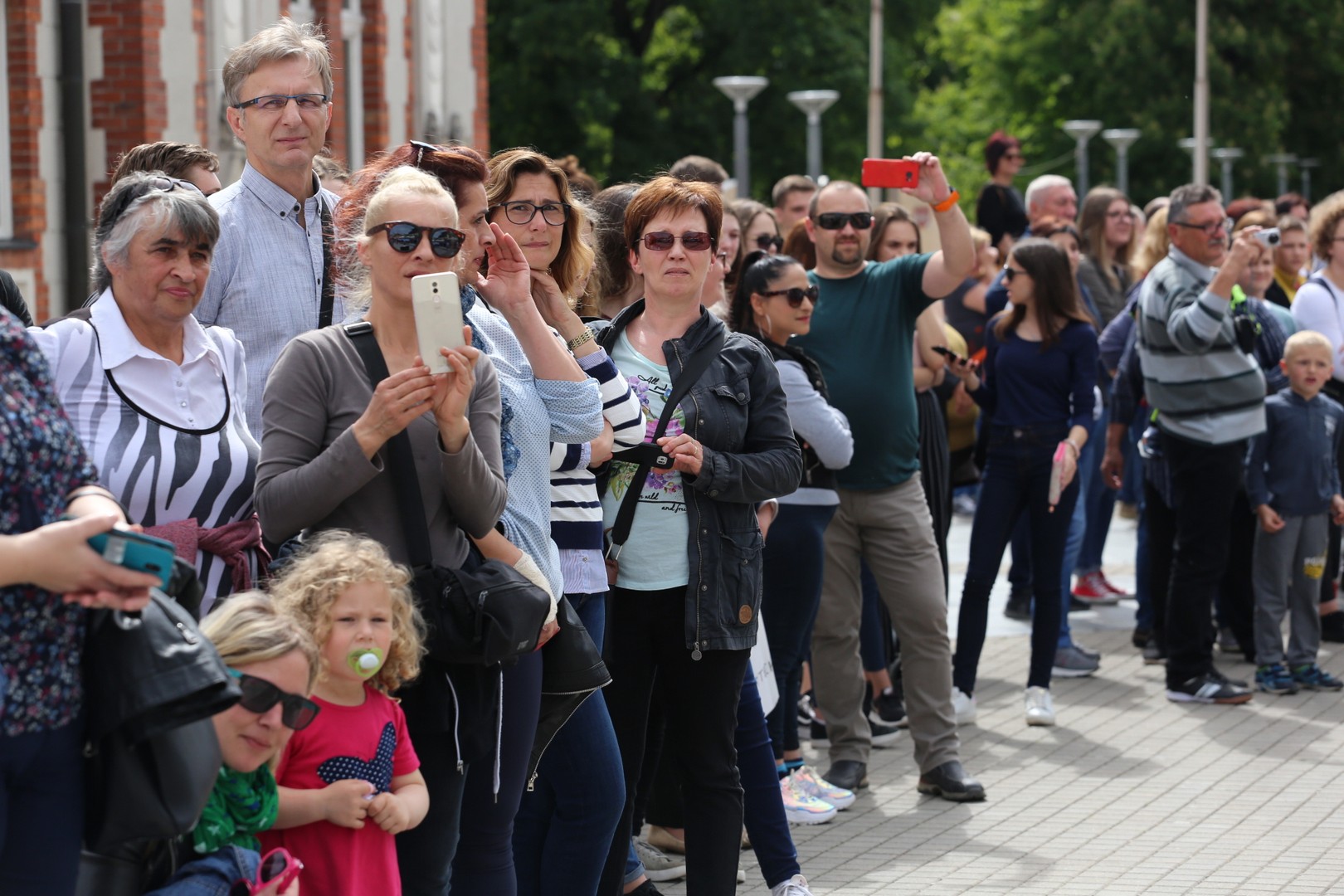 Ulicama Čakovca koračalo više od 1200 međimurskih maturanata