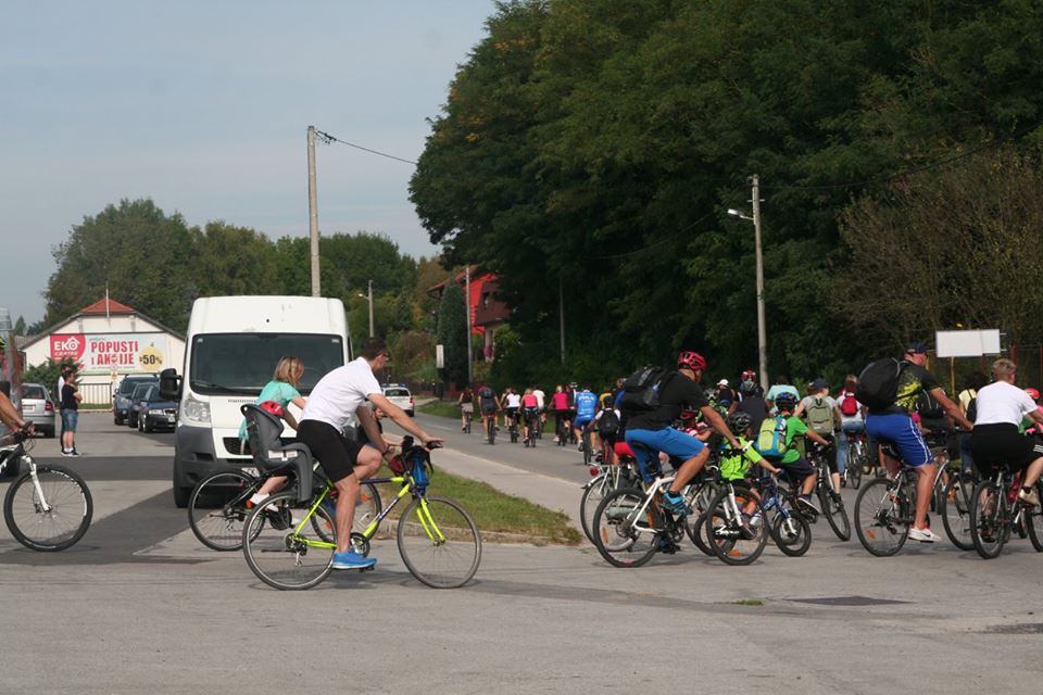 1418379033131248387025949418447