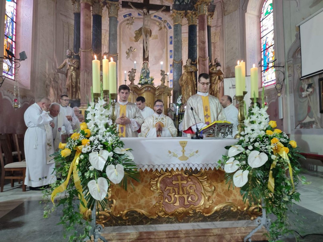 Mlada misa u Kotoribi