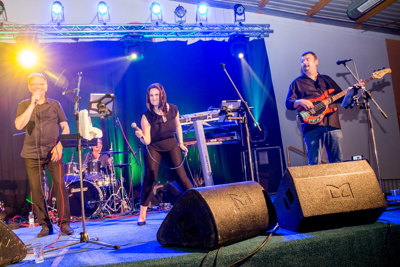 VIDEO I FOTO Neda Ukraden u Nedelišću okupila fanove svih generacija