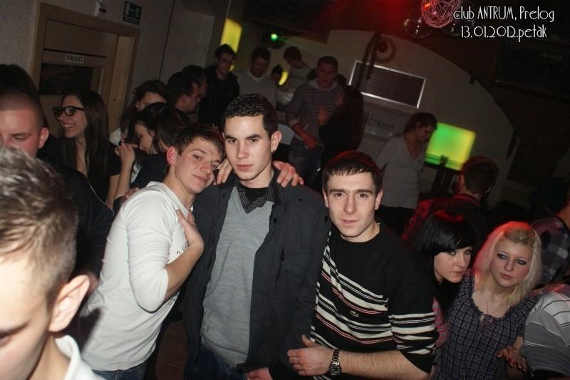 slika0018 Antrum (Petak, 13.1.2012) slika0018 Antrum (Petak, 13.1.2012)