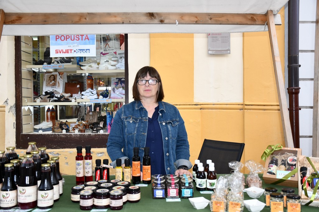 Festival jagoda, cvijeća i tradicije