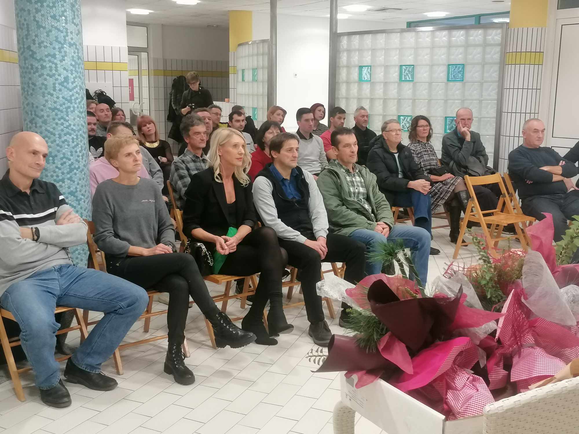 Image 5923349 (auto) Image 5923349 (auto)