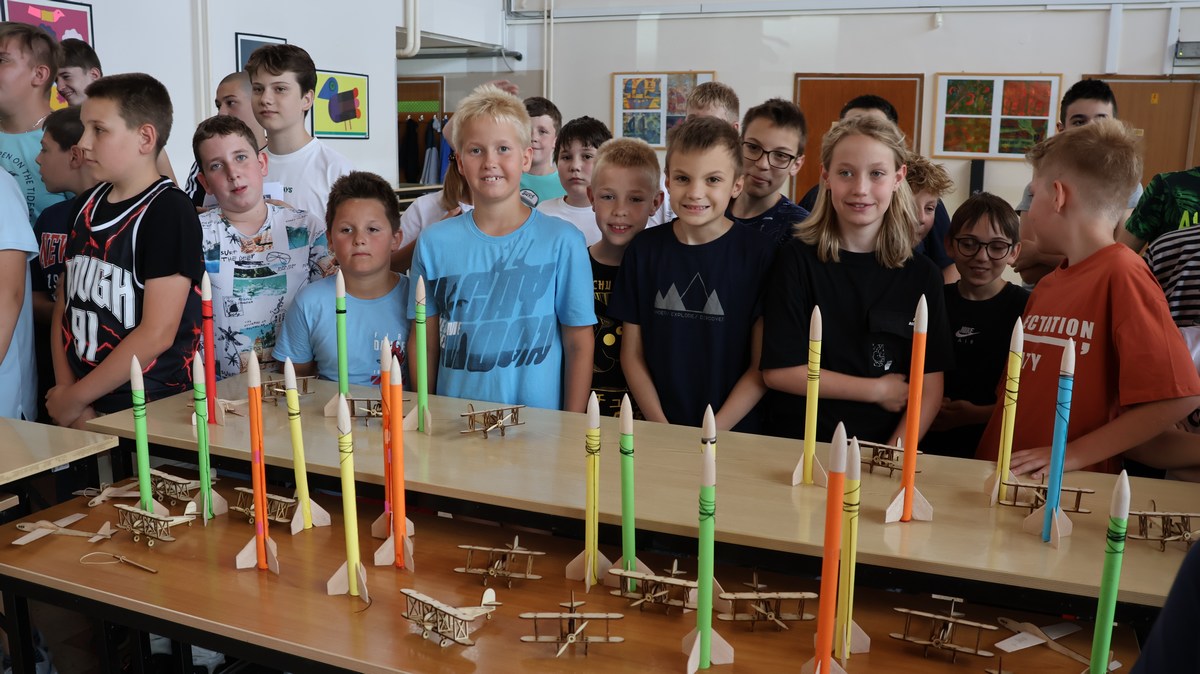 Stotinu djece na kampu tehničke kulture