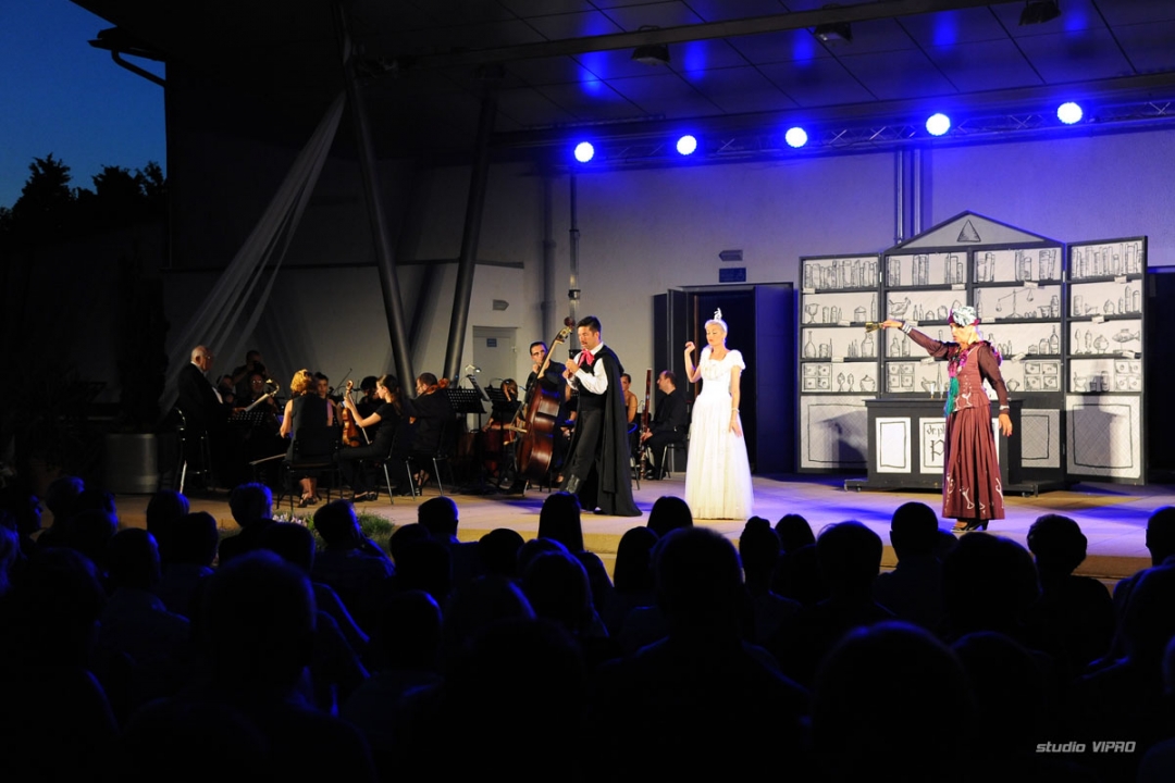 299612450dsc5969730593