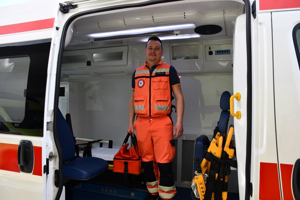 Damir Čurila već punih sedam godina radi u Djelatnosti sanitetskog prijevoza