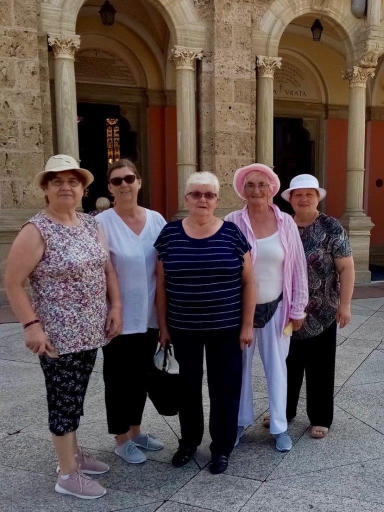 DONJA DUBRAVA Umirovljenici posjetili Mariju Bistricu i Varaždinske Toplice