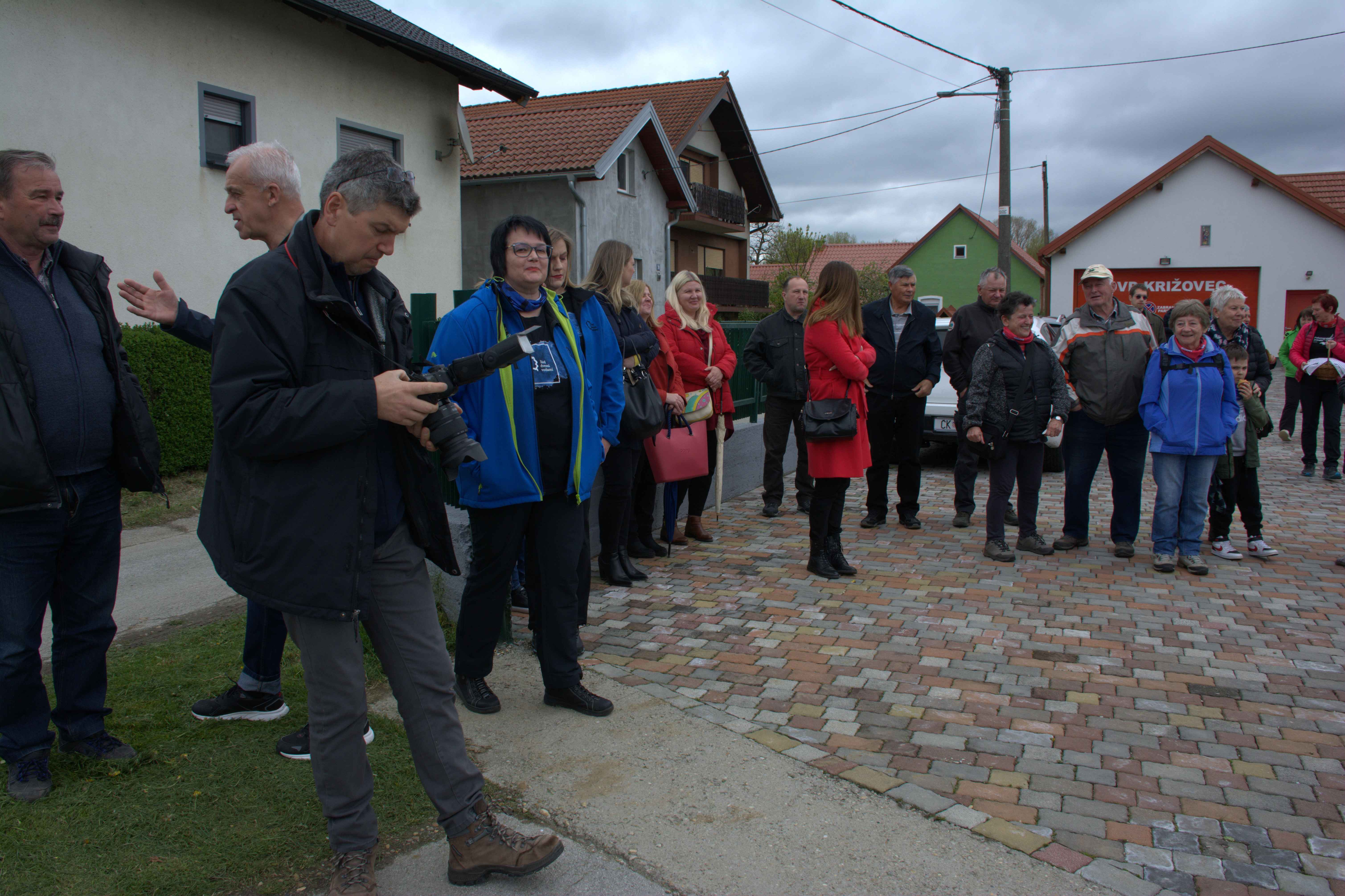 KRIŽOVEC Vrijeme je poslužilo i službeno je otvorena nova poučna staza “Čovjek i rijeka” KRIŽOVEC Vrijeme je poslužilo i službeno je otvorena nova poučna staza “Čovjek i rijeka”