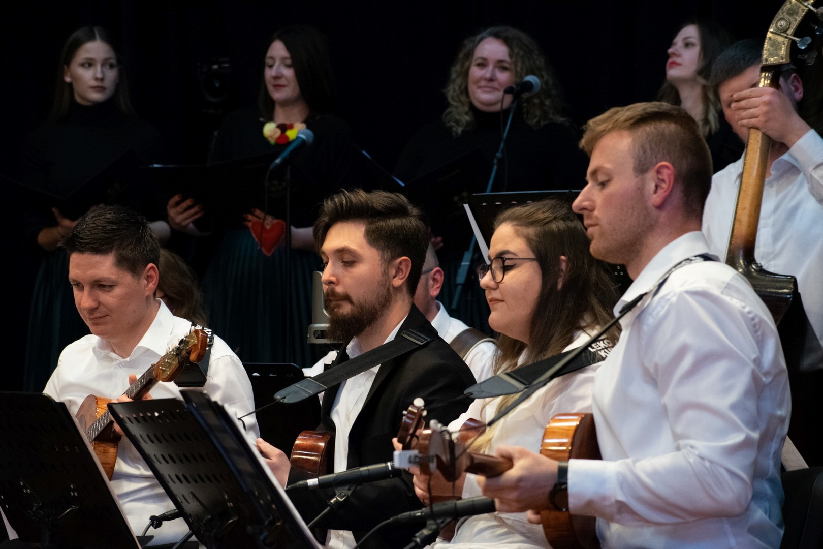 Pogledajte kakva je bila atmosfera na koncertu Tamburaškog orkestra KUU Zvon