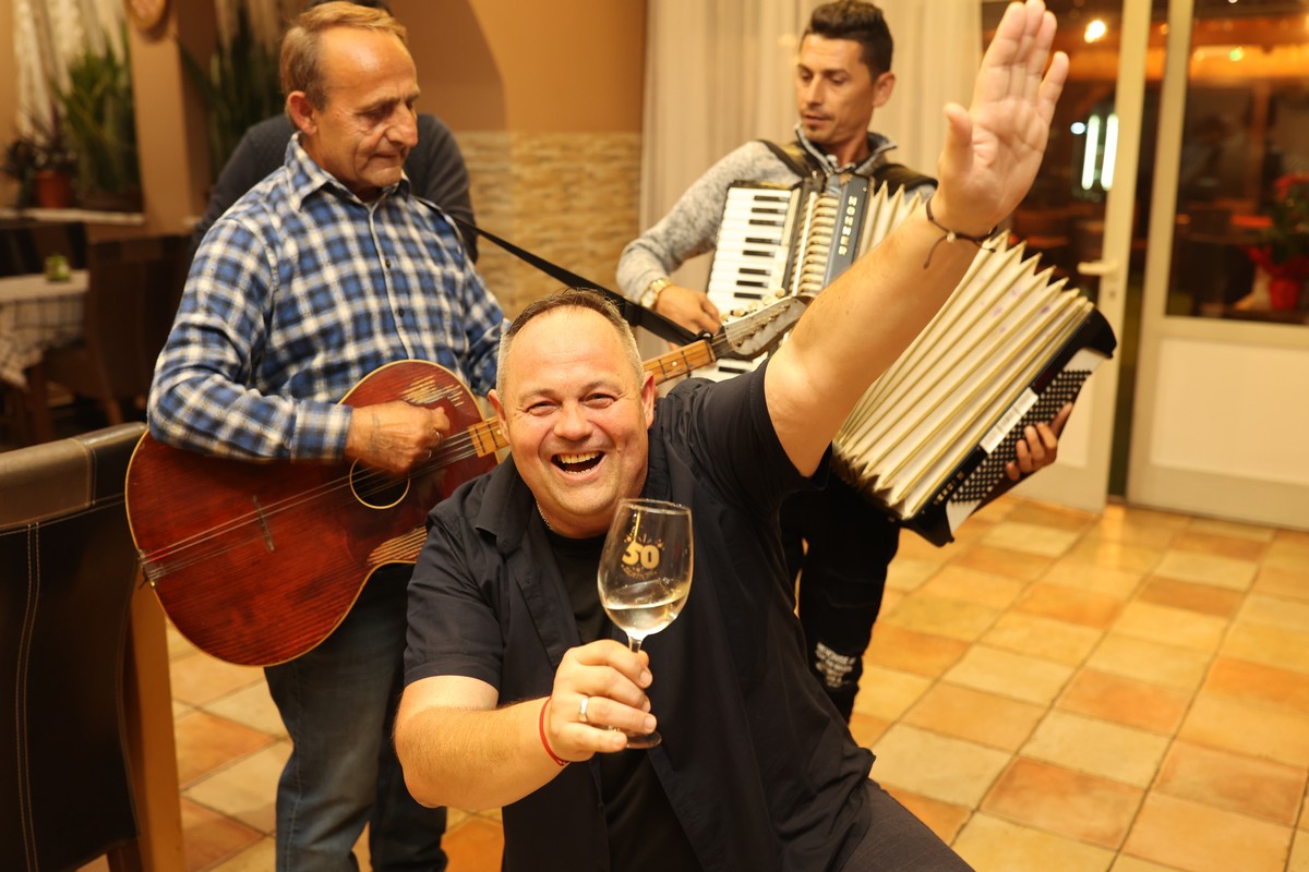 črne strele Alen Fuš, glavni urednik našeg portala, proslavio pedeseti rođendan!