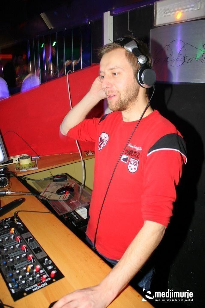 IMG4311 Diana (Subota, 10.12.2011) IMG4311 Diana (Subota, 10.12.2011)