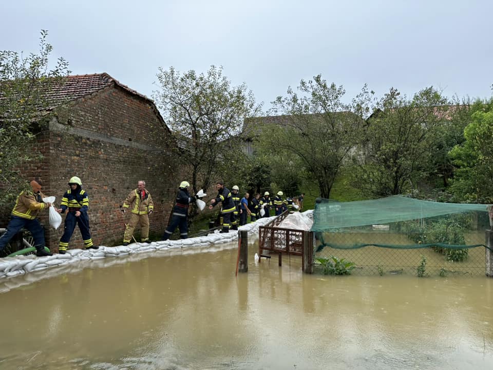 PODTUREN Zajedničkim snagama osigurali prve kuće i prostore nogometnog kluba