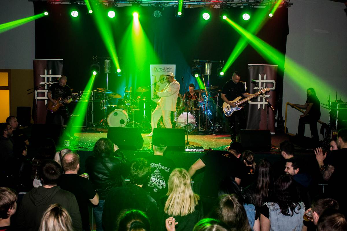 Čehaj fest: Odlična zabava na Mesapu uz Genovu, Pero Defformero i S.A.R.S.