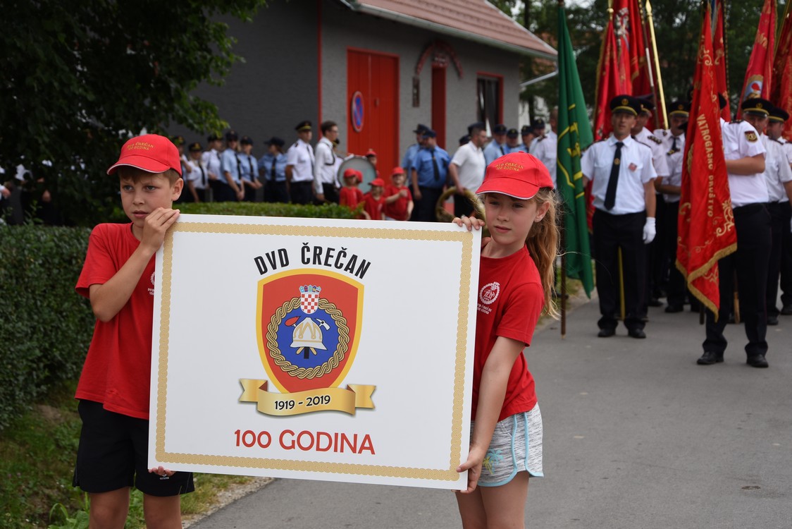 Svečana proslava: Stoti rođendan DVD-a Črečan